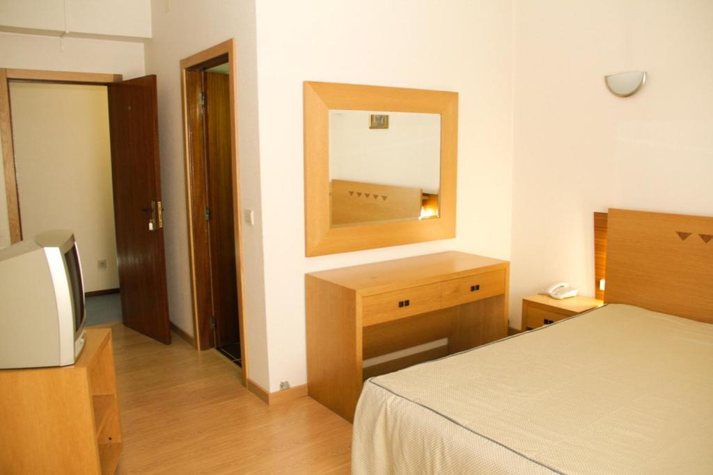 Hotel Chale Paredes Habitación foto