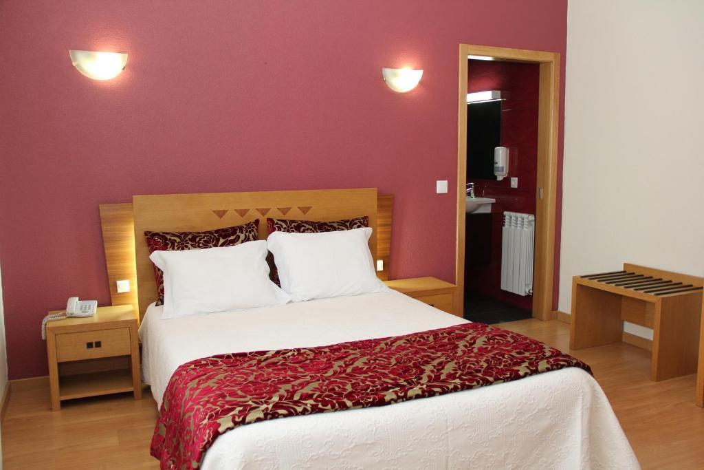 Hotel Chale Paredes Habitación foto