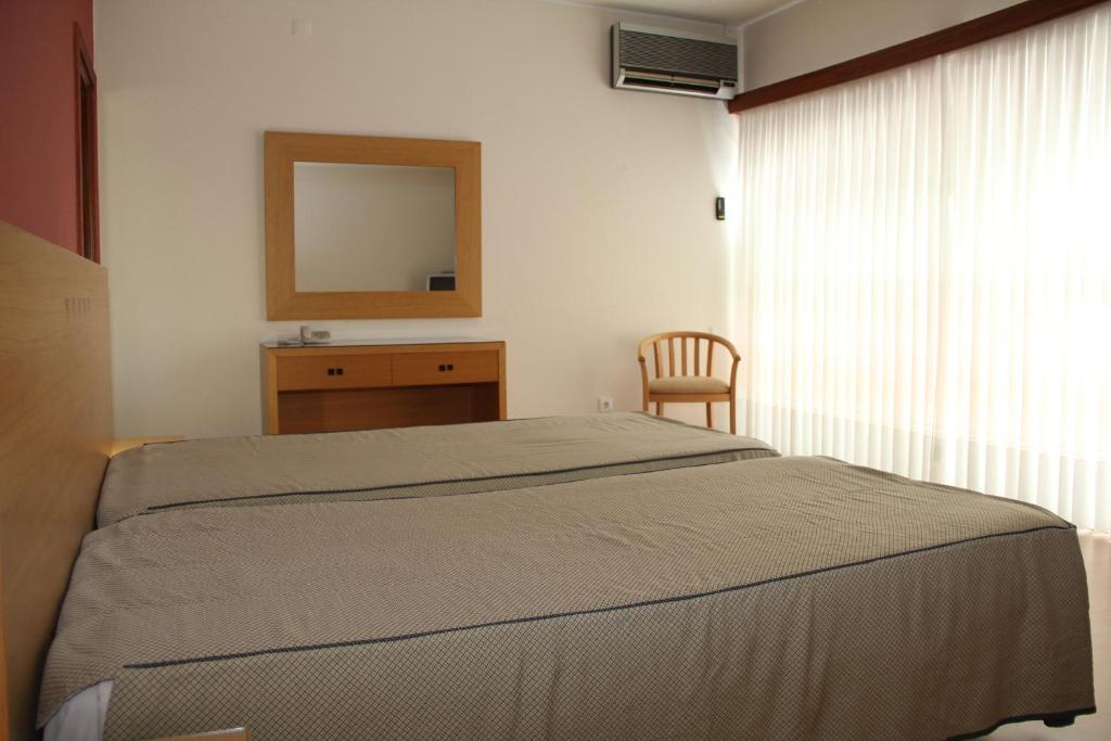 Hotel Chale Paredes Habitación foto