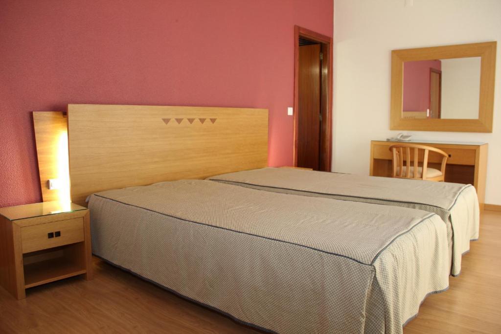 Hotel Chale Paredes Habitación foto